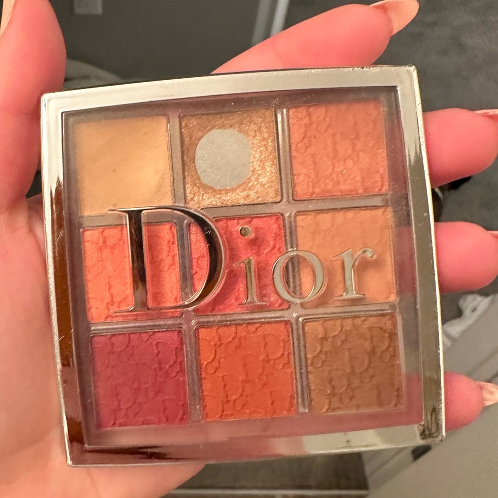 Expired DIOR palette.